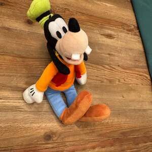 Disney Goofy Just Play 10" Plush Stuffed Animal
